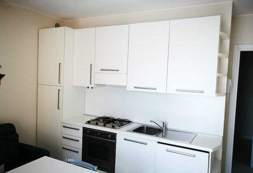 فندق Residence Baia La Ruota