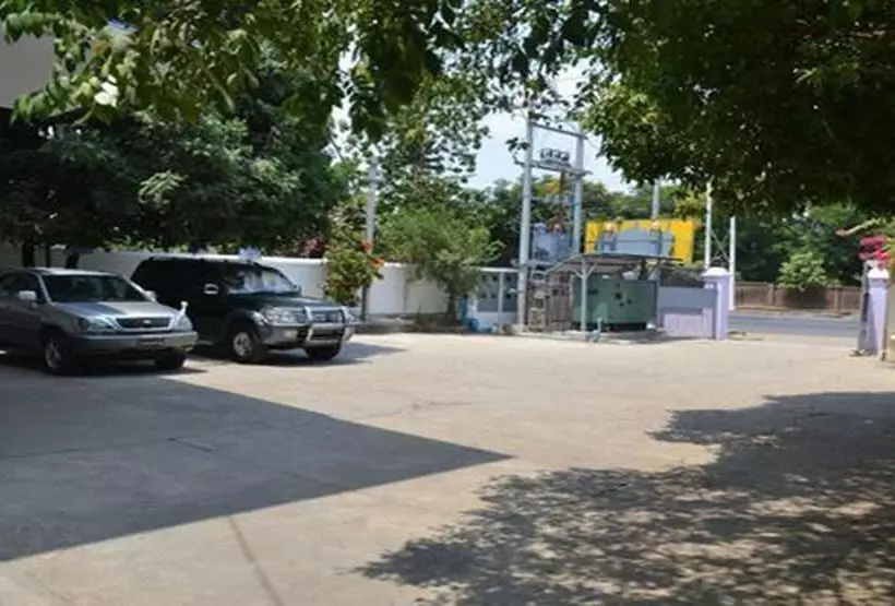 هتل Shwe Eain Taw