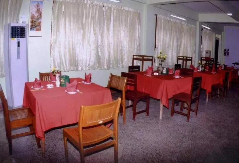 هتل Shwe Eain Taw