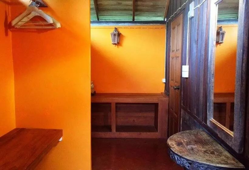 酒店 Vimarnkiri Resort