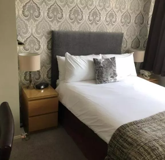 Отель Virginia Court