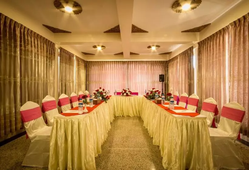 Hotel Win Unity Pyin Oo Lwin