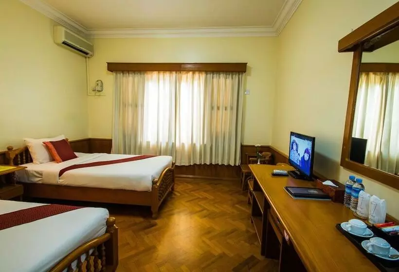 Hotel Win Unity Pyin Oo Lwin
