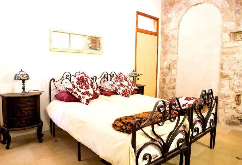 Majatalo Beit Yosef Guest House Zimmers Safed