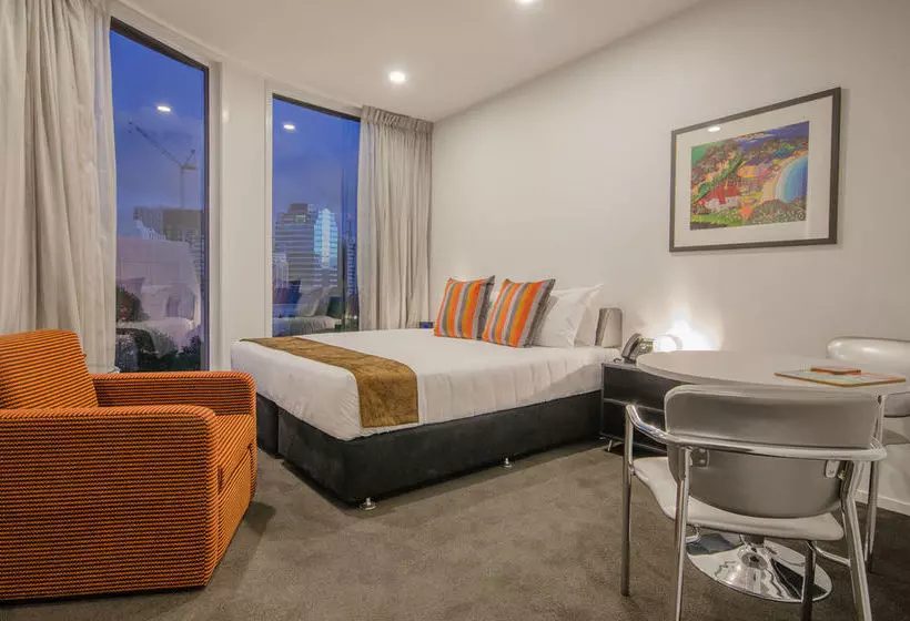 Ramada Suites By Wyndham Auckland  Federal Street