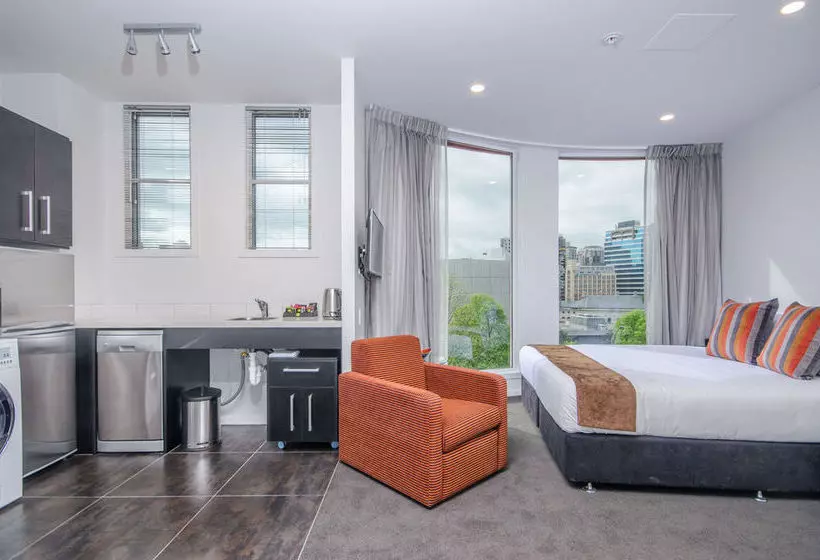 Ramada Suites By Wyndham Auckland  Federal Street