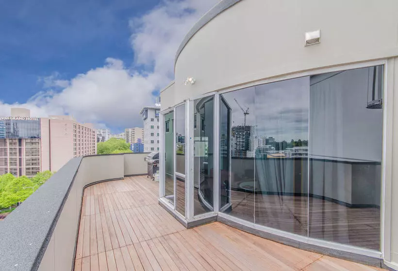 Ramada Suites By Wyndham Auckland  Federal Street