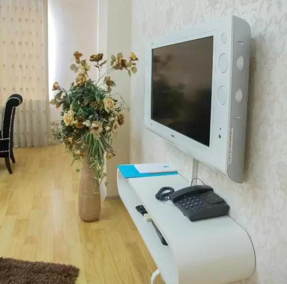 Airport Residence