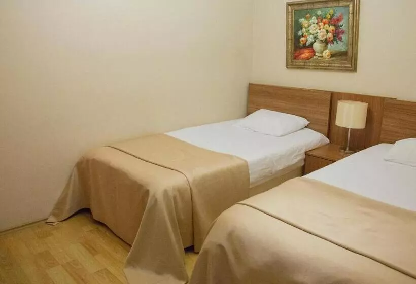 Airport Residence