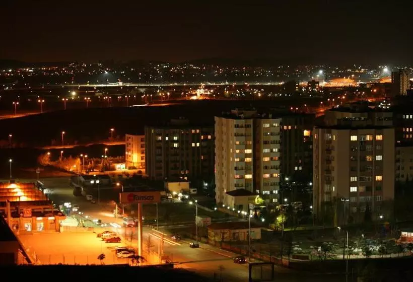 Airport Residence