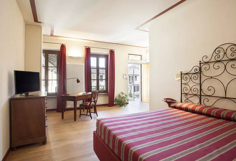 مبيت وإفطار Borromeo Rooms Bed & Living