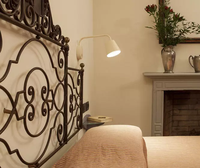 مبيت وإفطار Borromeo Rooms Bed & Living