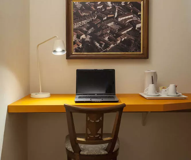 مبيت وإفطار Borromeo Rooms Bed & Living