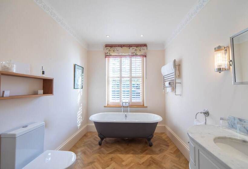 مبيت وإفطار The Old Hall Ely