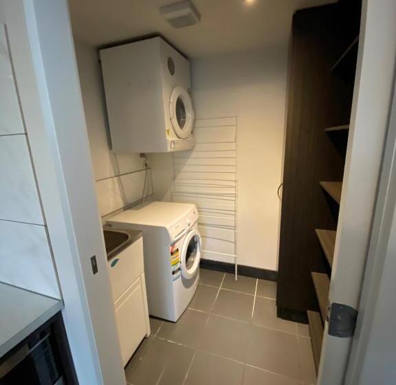 Brighton Hotel Motel