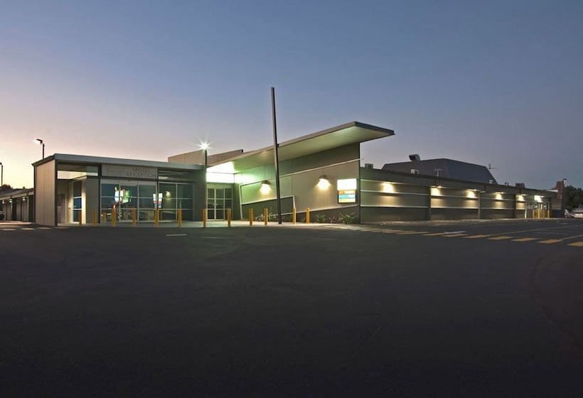 Brighton Hotel Motel