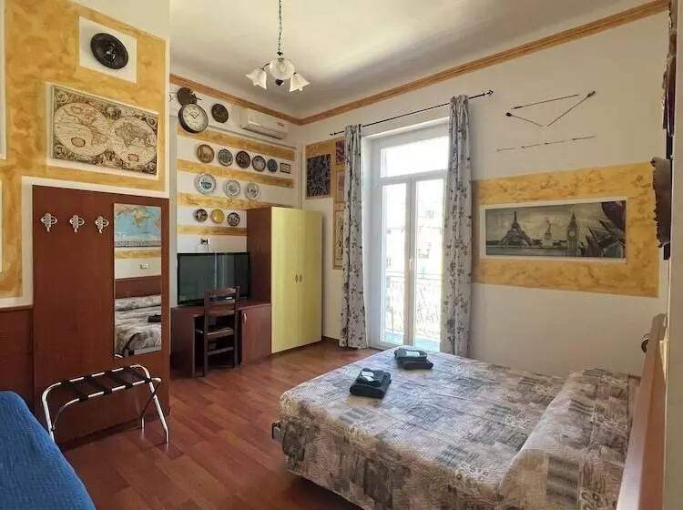 هتل Albergo Astro