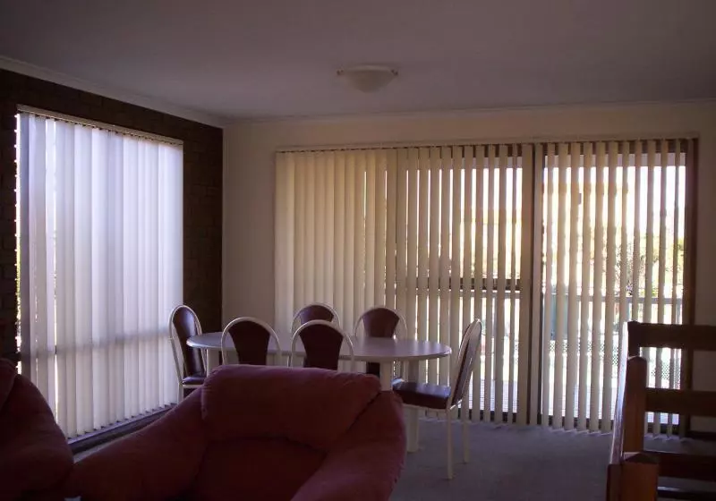 Отель Anchorbell Holiday Apartments