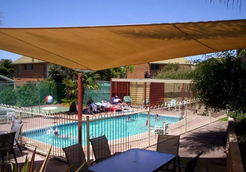 Отель Anchorbell Holiday Apartments