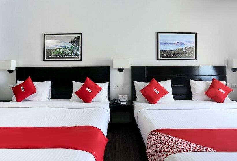 Отель Capital O 642 The Junction Tagaytay