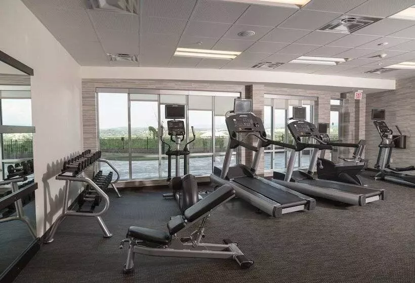 هتل Courtyard By Marriott Morgantown