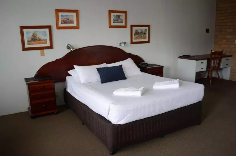 هتل Deer Park Motor Inn Armidale