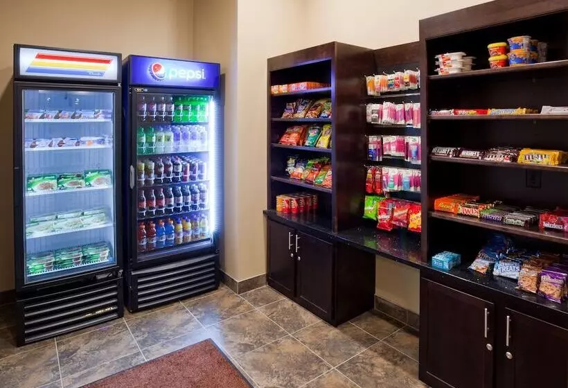 Grandstay Hotel & Suites Valley City