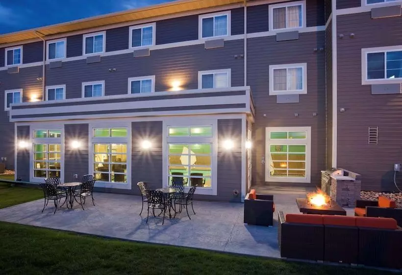 Grandstay Hotel & Suites Valley City