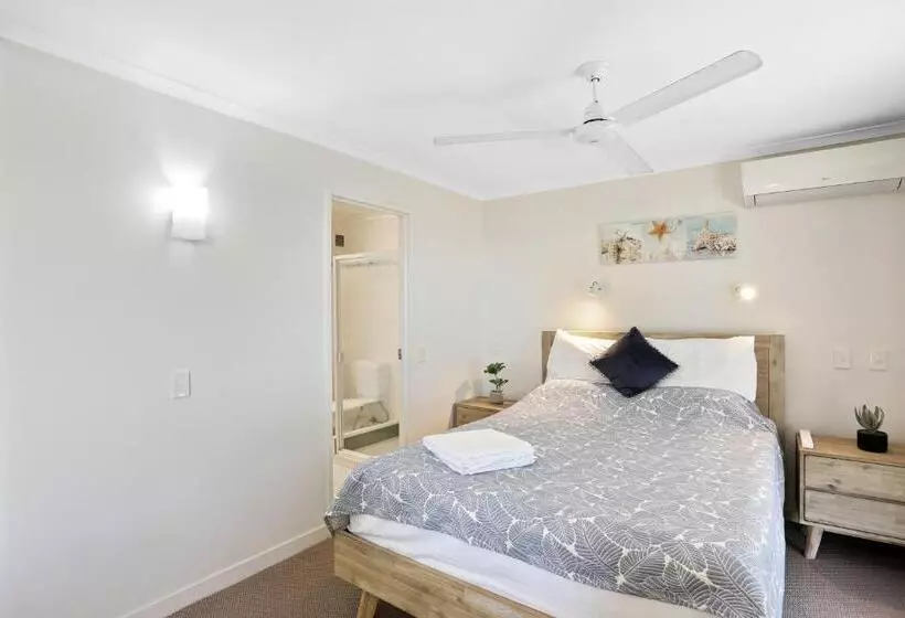 ホテル Headland Gardens Holiday Apartments