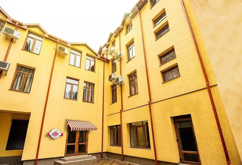 فندق Lviv Central Jam