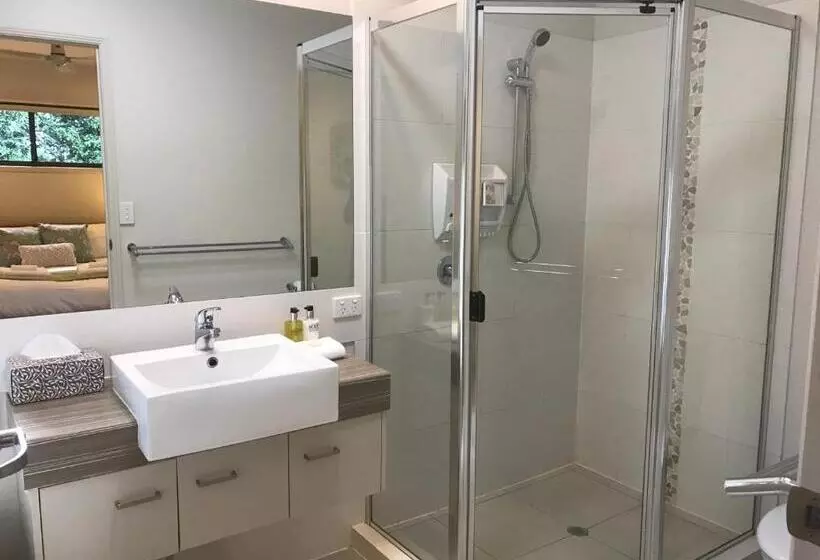 ホテル Tranquil Getaways On Obi Maleny