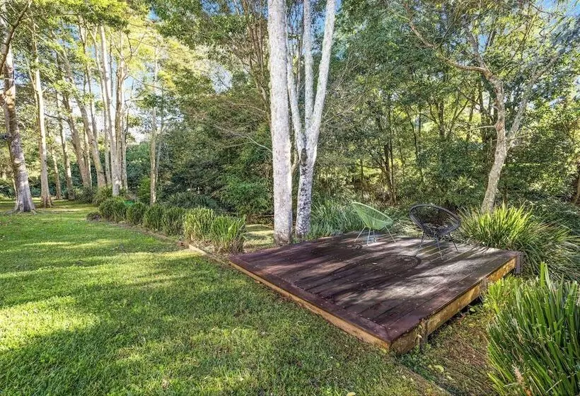 ホテル Tranquil Getaways On Obi Maleny