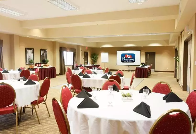 酒店 Pomeroy Inn And Suites Vermilion
