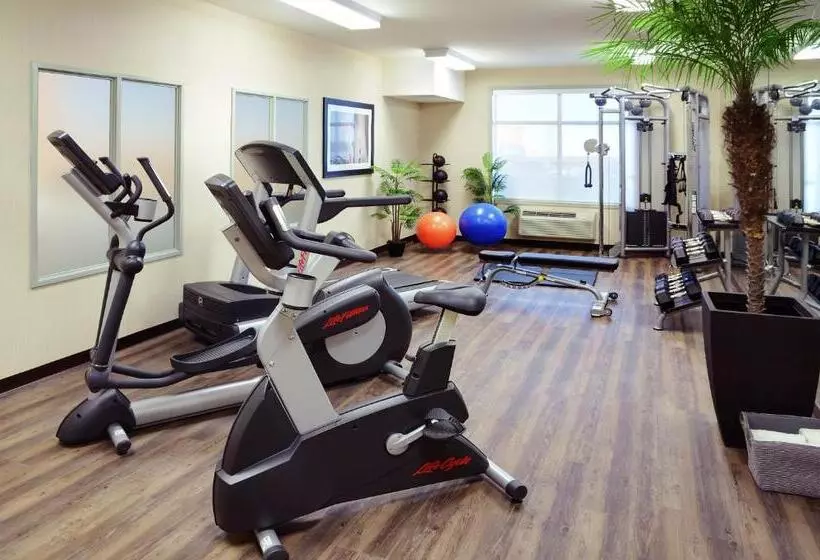 酒店 Pomeroy Inn And Suites Vermilion