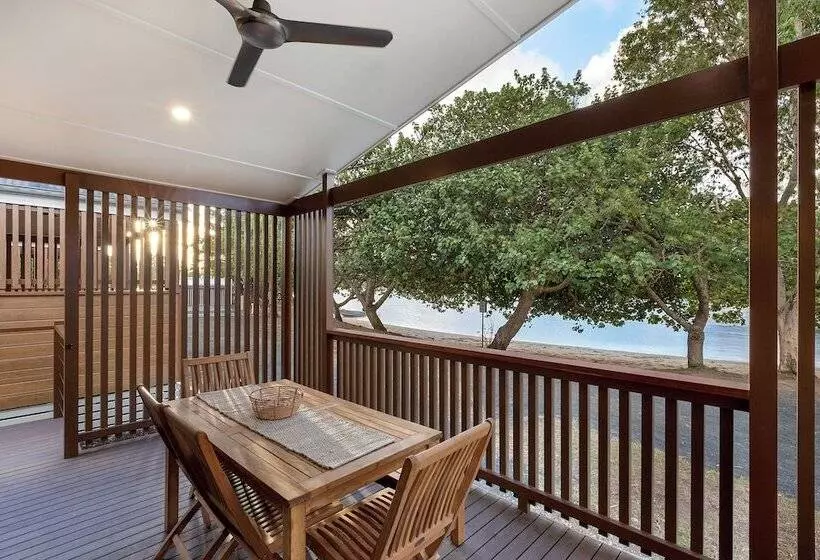 Отель Reflections Massy Greene   Holiday Park