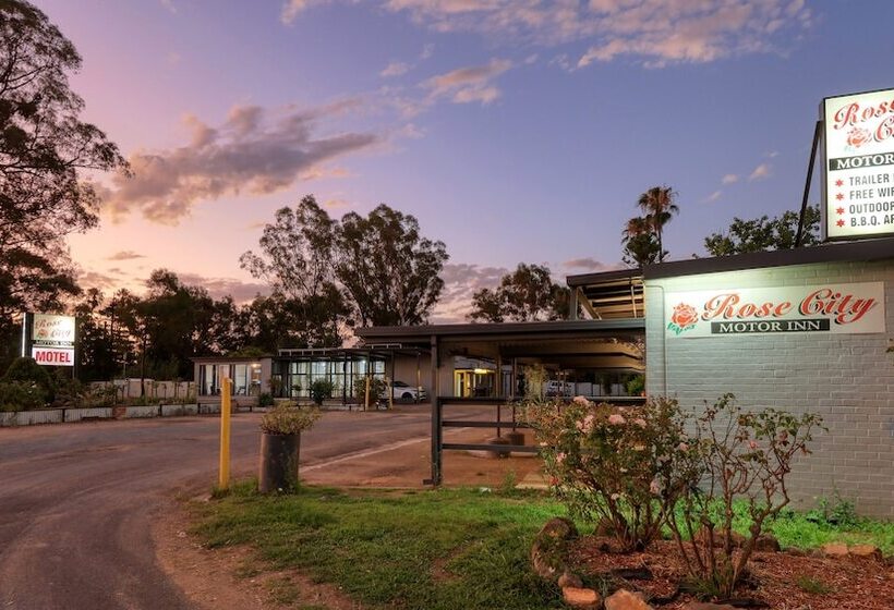 酒店 Rose City Motor Inn