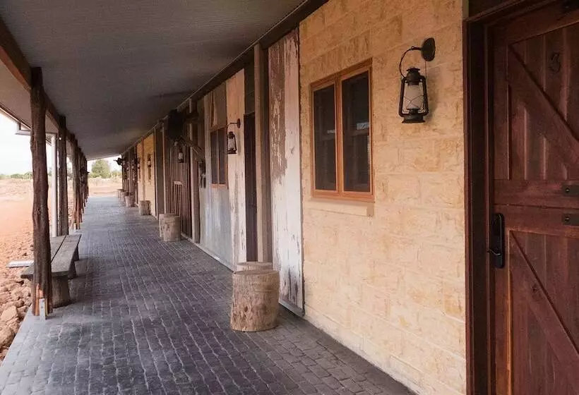 ホテル Saltbush Retreat