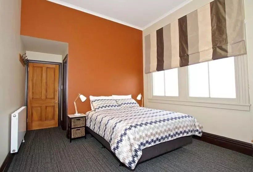 酒店 Station Lodge