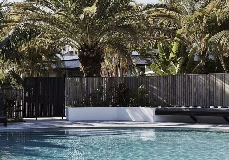 ホテル The Bower Byron Bay