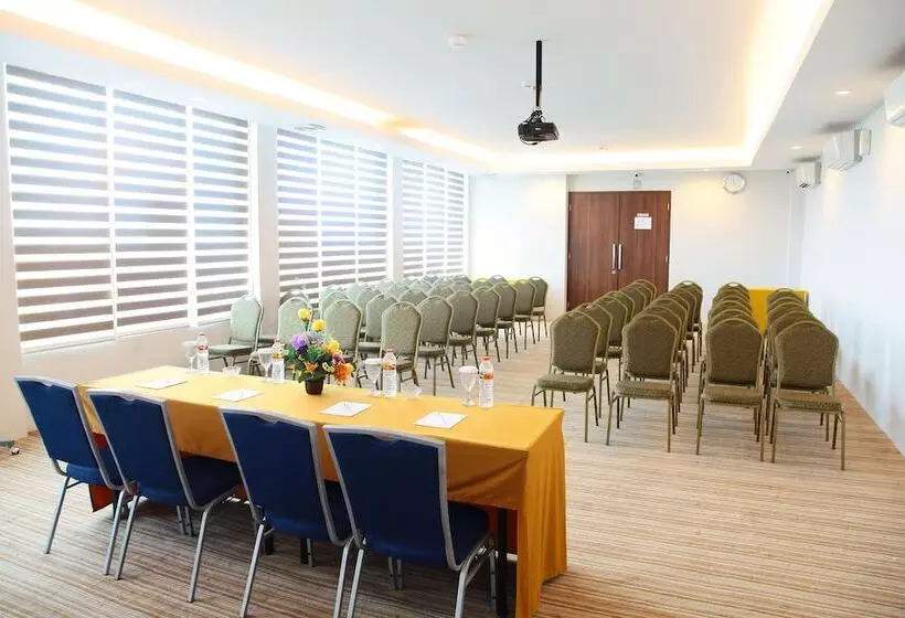 The One Hotel Makassar