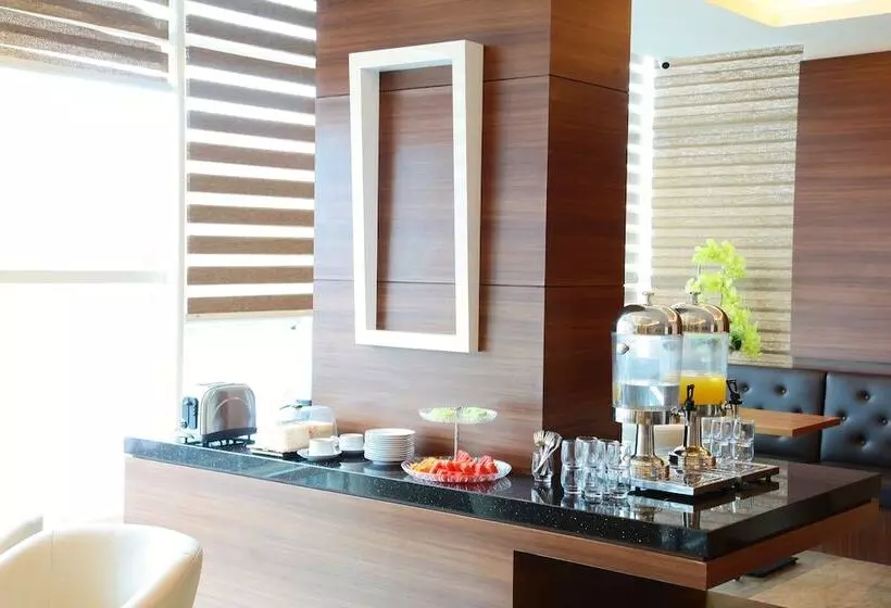 The One Hotel Makassar