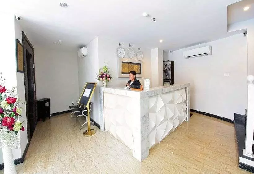 The One Hotel Makassar