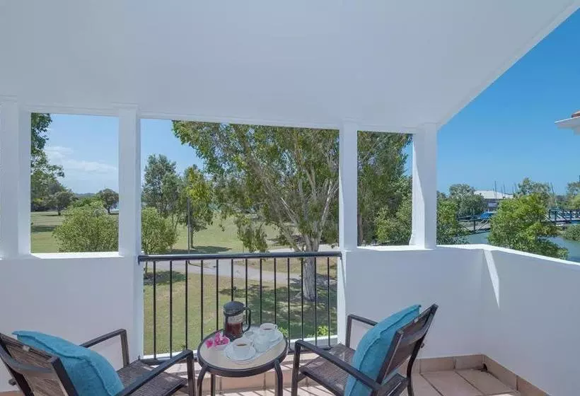 Hotelli Villa Aqua