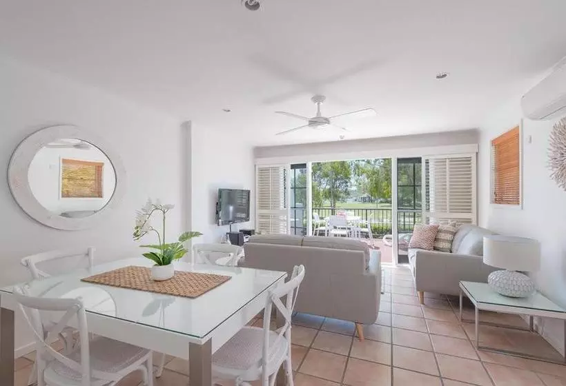 Hotelli Villa Aqua