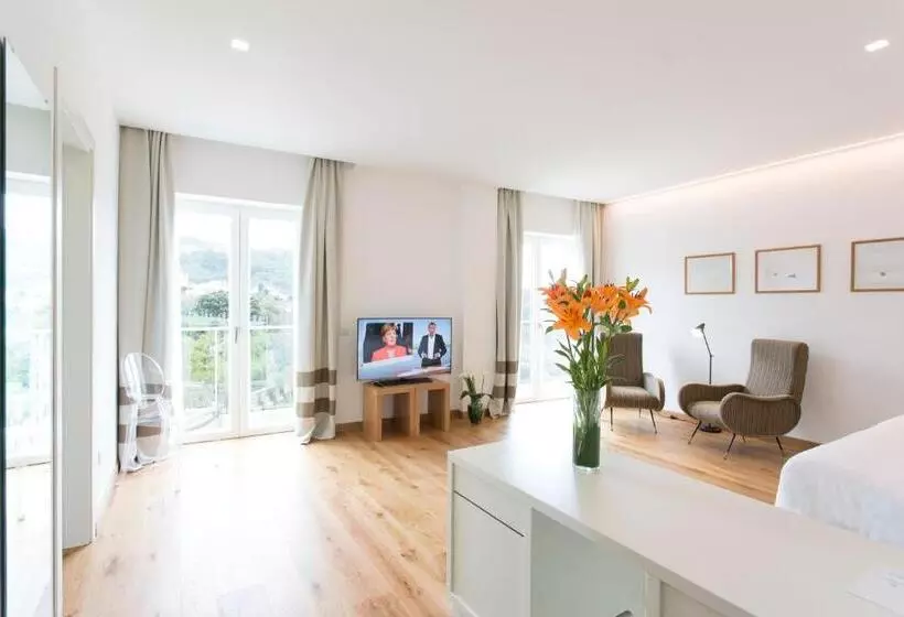 فندق Villa Fiorella Art