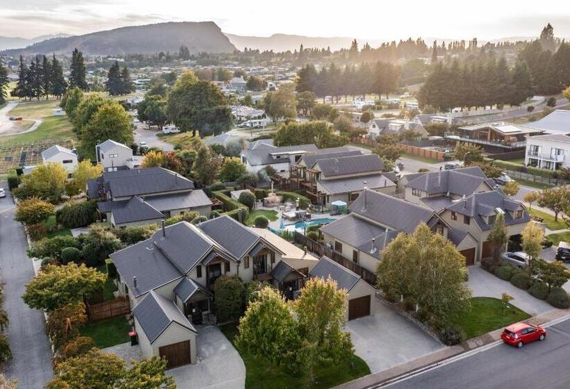 فندق Wanaka Luxury Apartments