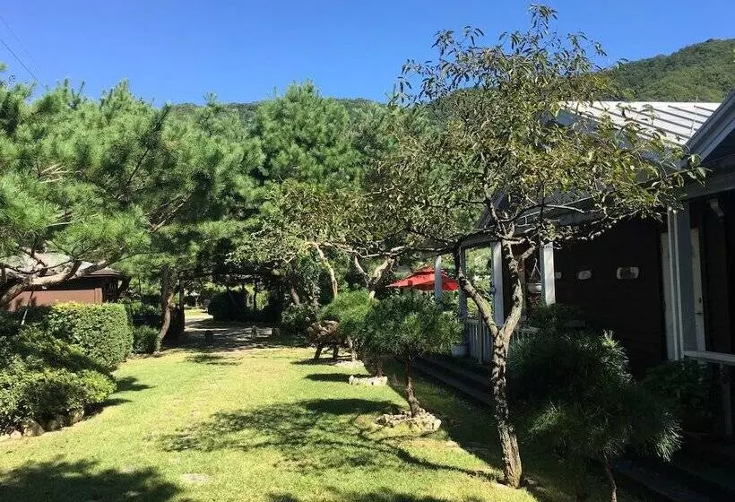 Sicily Pension