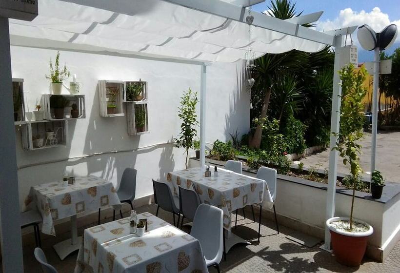 B&b Sweet Home Two Steps From The Ruins..