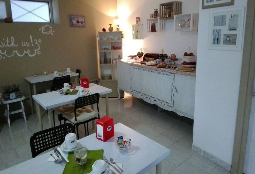 B&b Sweet Home Two Steps From The Ruins..