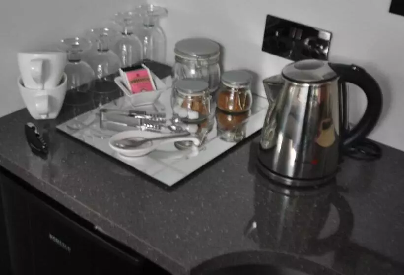 צימר Canford Crossing